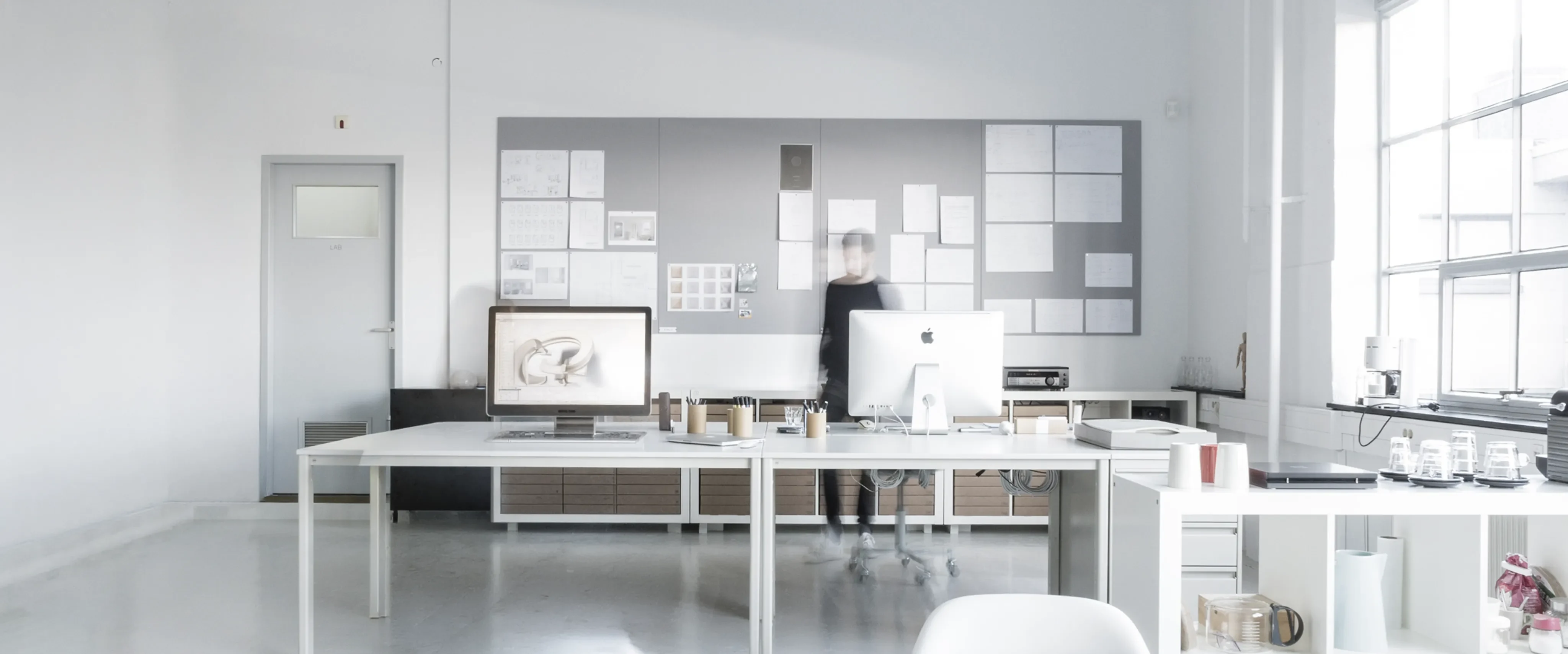 Minimalist Home Office Design